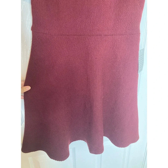 Gal Meets Glam Fit & Flare Burgundy Red Dress NWT Micro Rib Knit Short-Sleeve - Picture 10 of 16